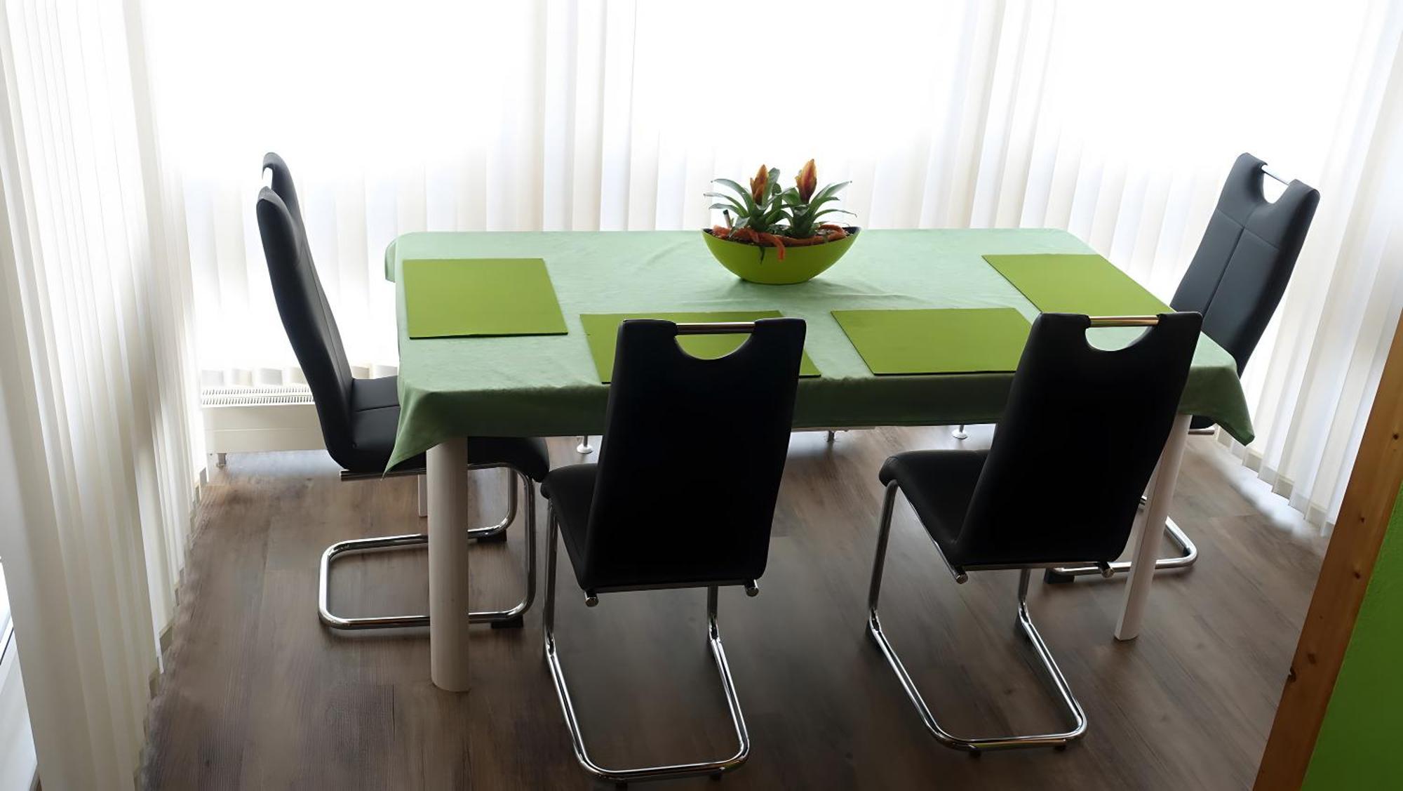 Ferienwohnung Fliegerhorst 恩丁根 外观 照片