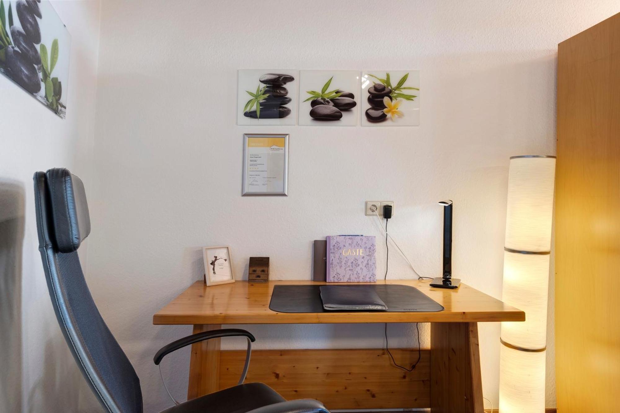 Ferienwohnung Fliegerhorst 恩丁根 外观 照片